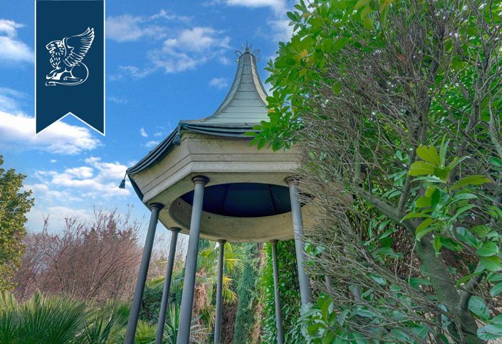 Image No.40-9 Bed Villa for sale