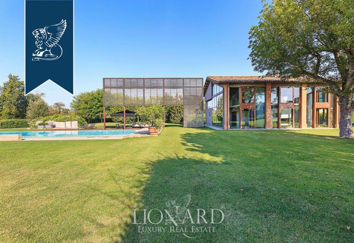 Image No.13-6 Bed Villa for sale