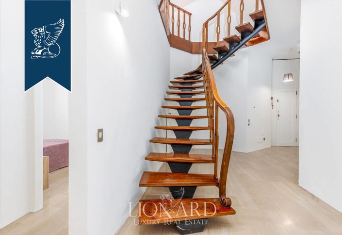 Image No.15-5 Bed Apartment for sale