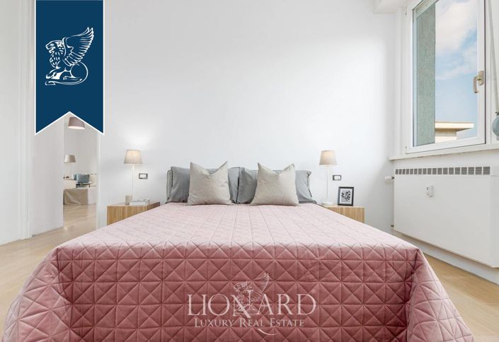 Image No.19-5 Bed Apartment for sale