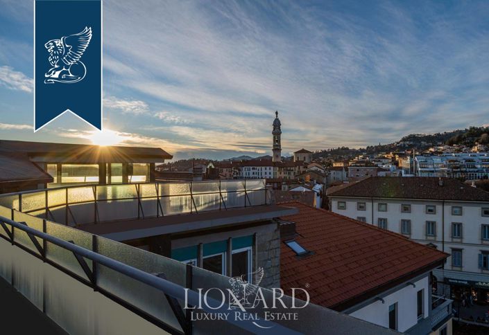 Image No.2-5 Bed Apartment for sale