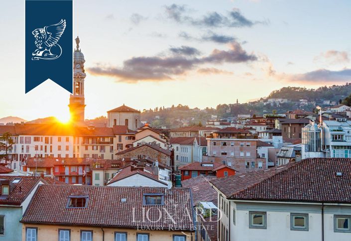 Image No.34-5 Bed Apartment for sale