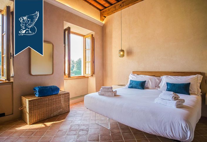 Image No.13-6 Bed Hotel for sale