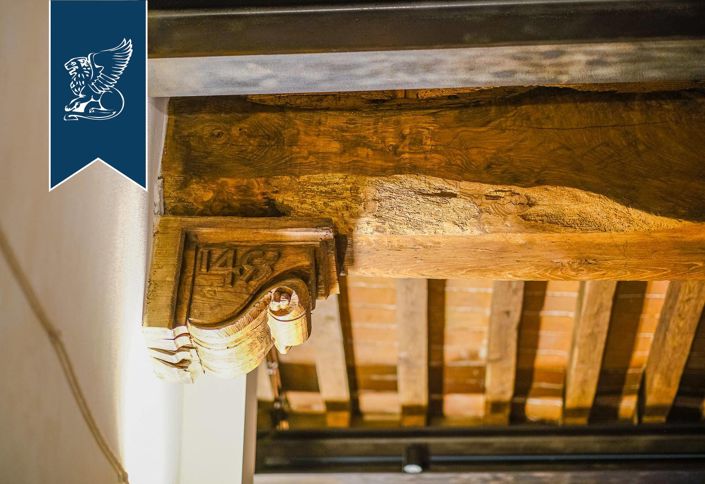 Image No.26-6 Bed Hotel for sale