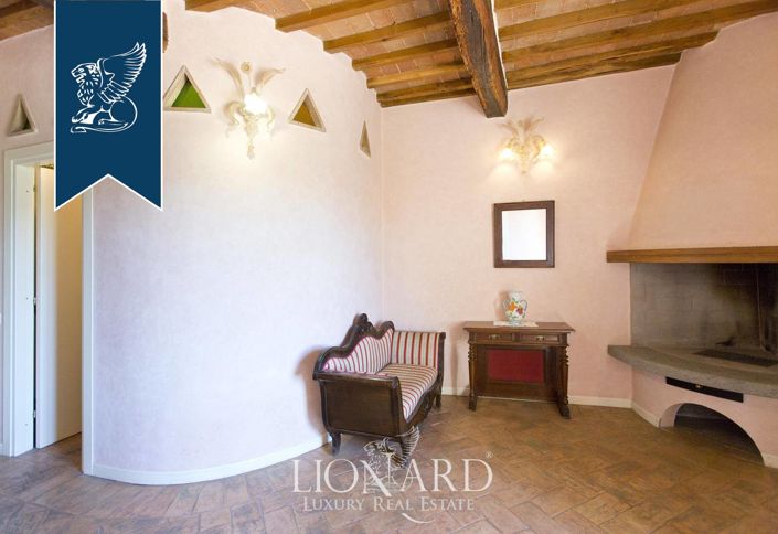 Image No.13-2 Bed Property for sale