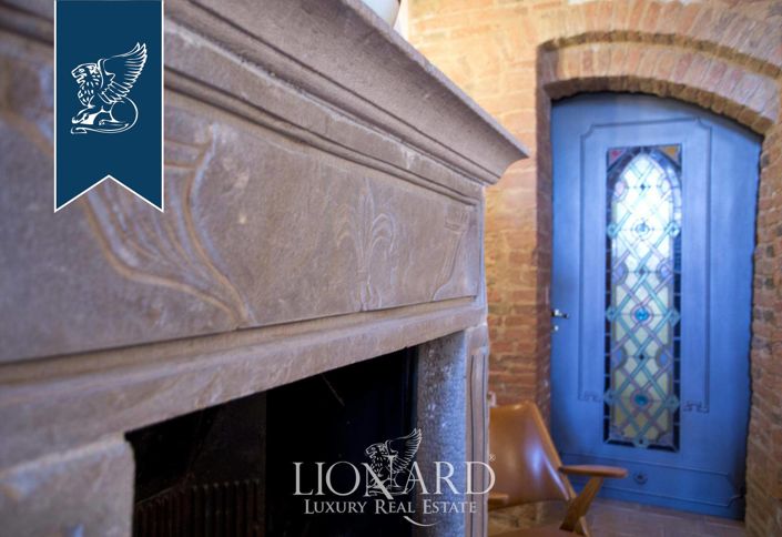 Image No.25-2 Bed Property for sale