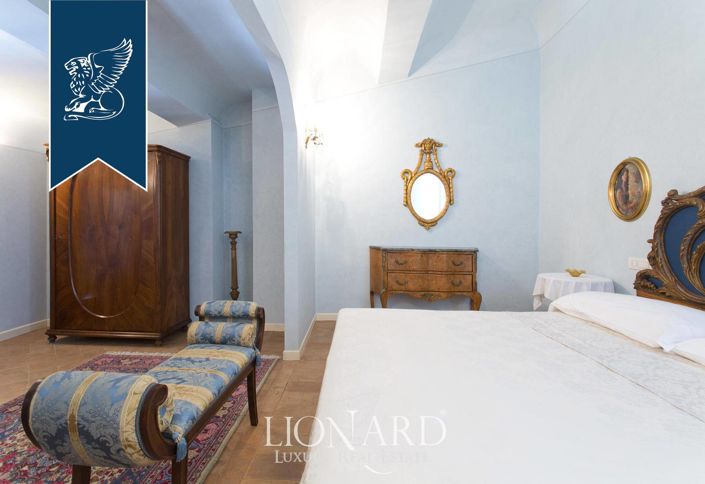 Image No.31-2 Bed Property for sale