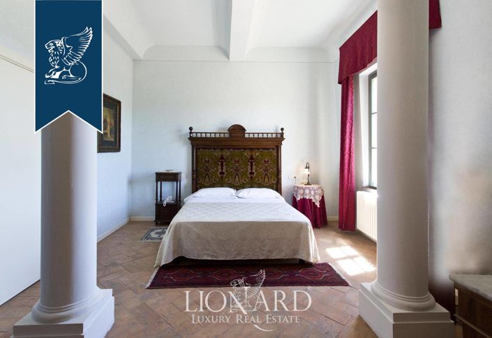 Image No.35-2 Bed Property for sale