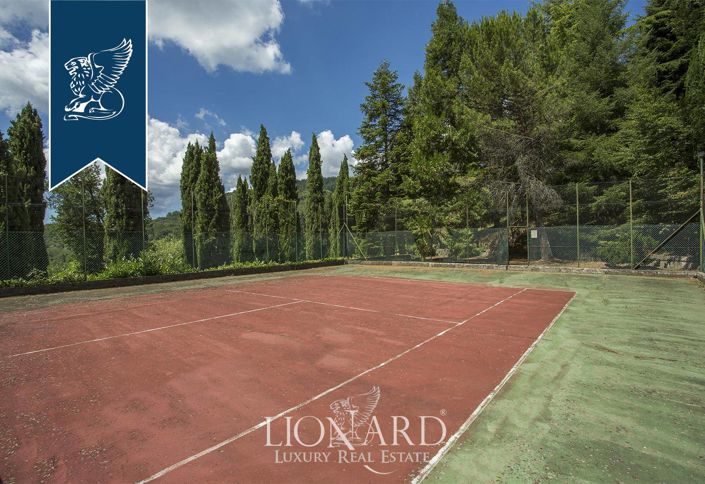 Image No.12-10 Bed Villa for sale