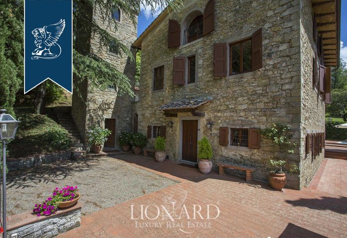 Image No.18-10 Bed Villa for sale