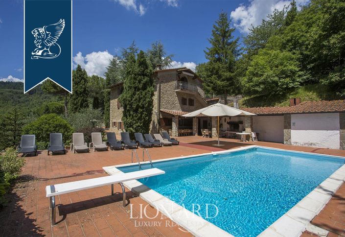 Image No.9-10 Bed Villa for sale