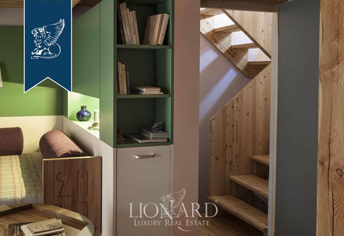 Image No.13-3 Bed Villa for sale