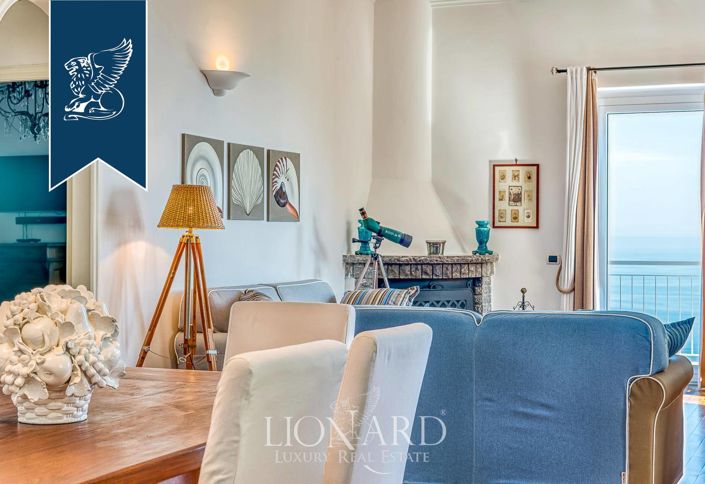 Image No.29-4 Bed Villa for sale