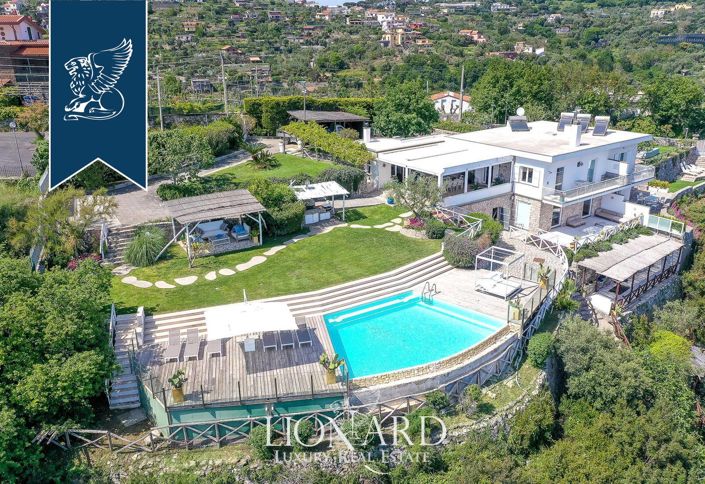 Image No.3-4 Bed Villa for sale