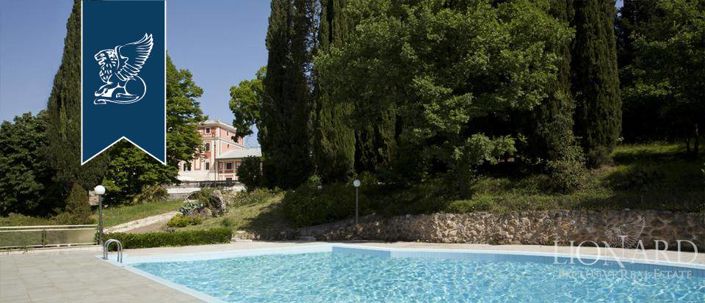 Image No.14-28 Bed Hotel for sale