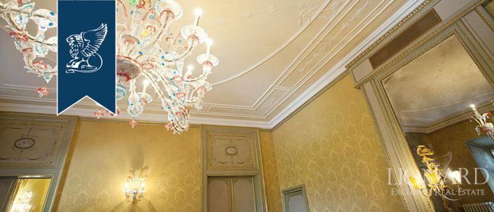 Image No.33-28 Bed Hotel for sale