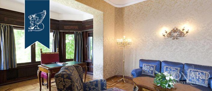 Image No.53-28 Bed Hotel for sale