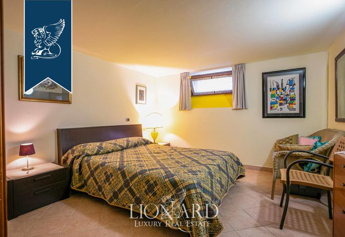 Image No.38-3 Bed Villa for sale