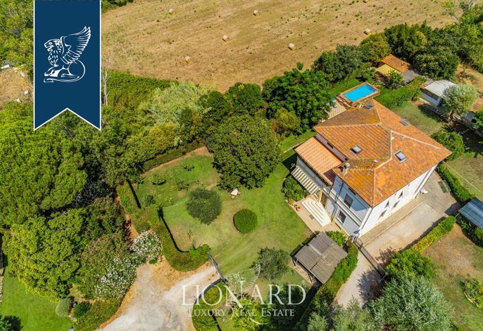 Image No.39-3 Bed Villa for sale