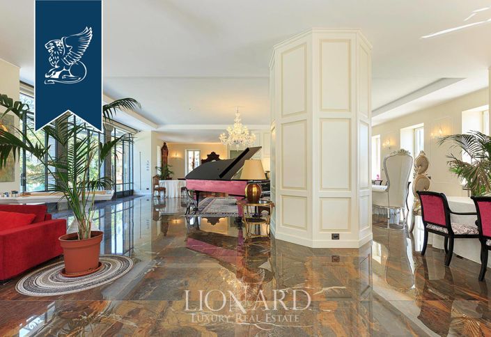 Image No.14-4 Bed Villa for sale