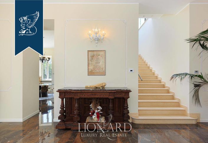 Image No.19-4 Bed Villa for sale