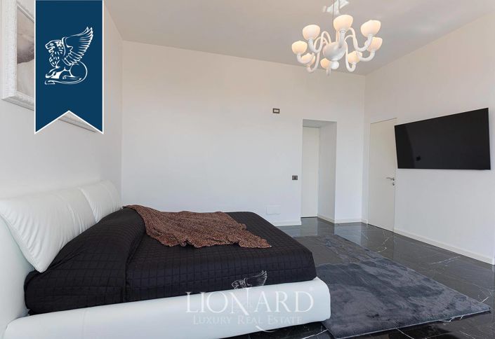 Image No.30-4 Bed Villa for sale