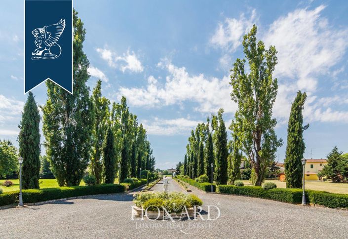 Image No.22-4 Bed Villa for sale