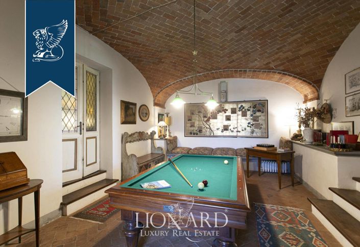 Image No.23-8 Bed Country House for sale