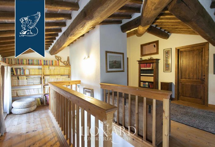 Image No.37-8 Bed Country House for sale