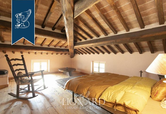 Image No.40-8 Bed Country House for sale