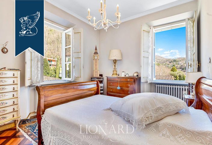 Image No.8-5 Bed Villa for sale