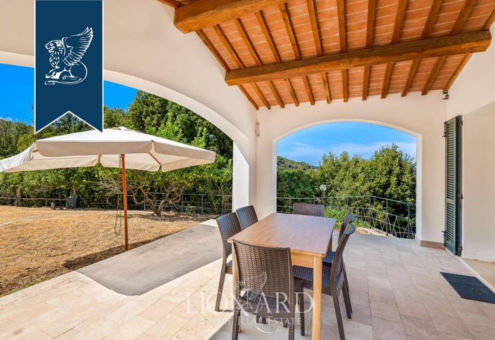 Image No.11-5 Bed Villa for sale