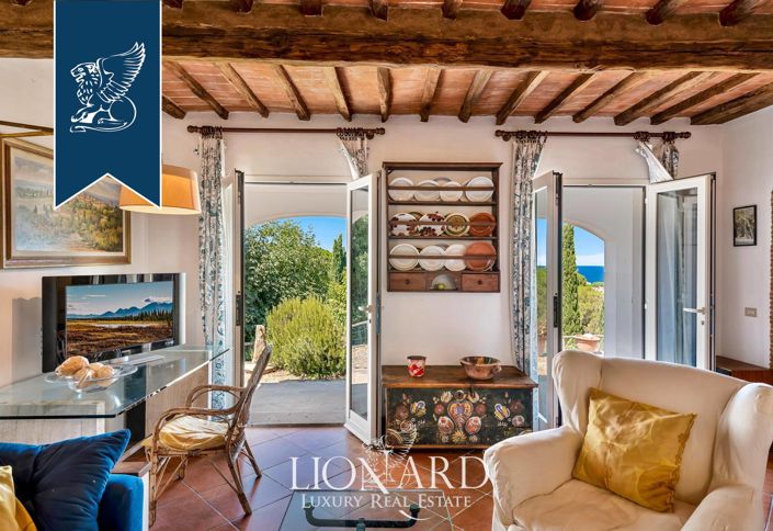 Image No.14-5 Bed Villa for sale