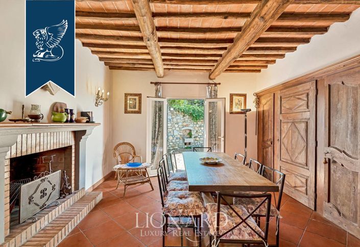 Image No.20-5 Bed Villa for sale