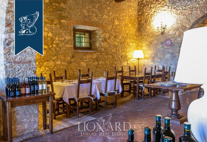 Image No.23-17 Bed Hotel for sale