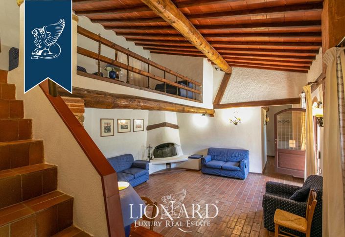 Image No.29-17 Bed Hotel for sale