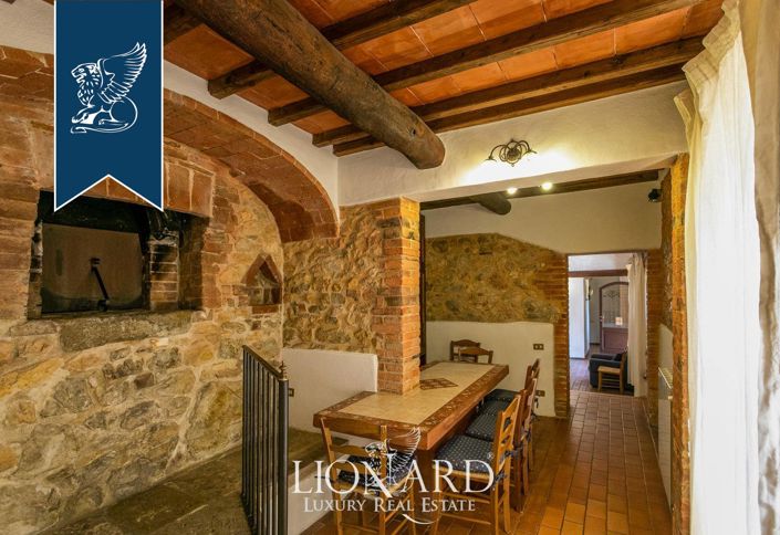 Image No.42-17 Bed Hotel for sale