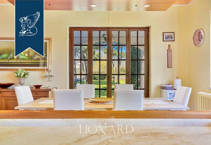 Image No.14-5 Bed Villa for sale