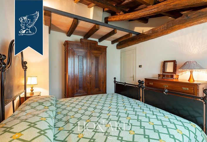 Image No.34-5 Bed Villa for sale