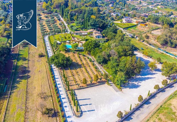 Image No.51-9 Bed Villa for sale