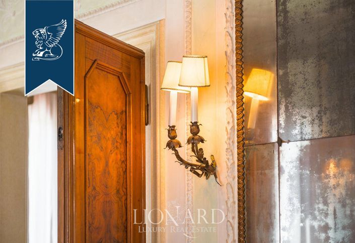 Image No.36-15 Bed Villa for sale