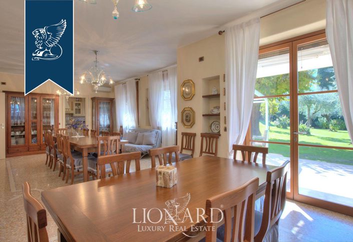 Image No.25-4 Bed Villa for sale