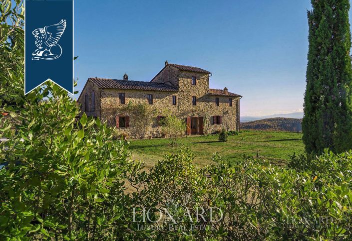 Image No.13-8 Bed Villa for sale