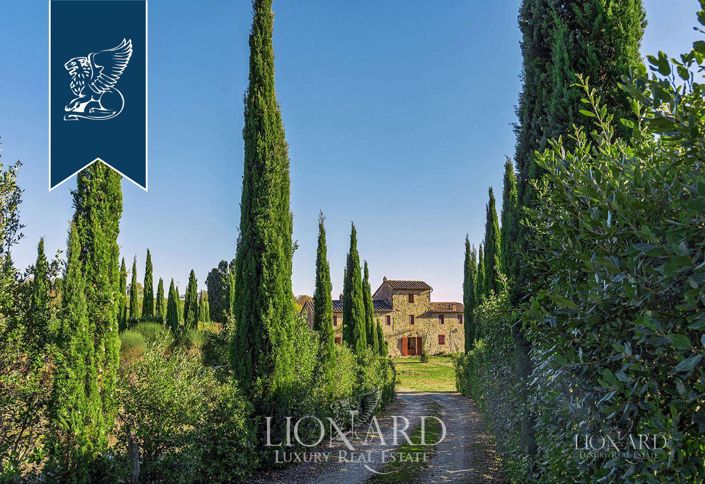 Image No.22-8 Bed Villa for sale