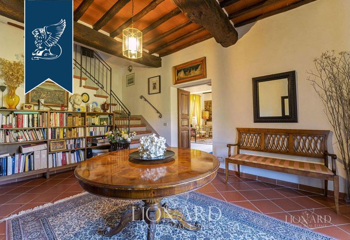 Image No.26-8 Bed Villa for sale