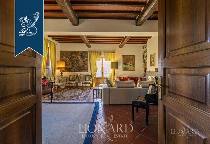 Image No.30-8 Bed Villa for sale