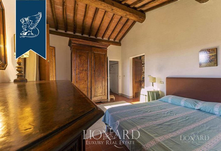 Image No.48-8 Bed Villa for sale