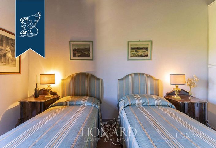 Image No.52-8 Bed Villa for sale