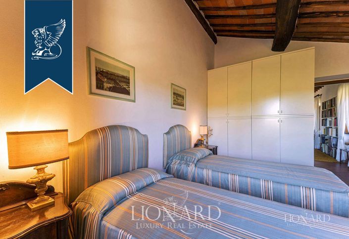 Image No.53-8 Bed Villa for sale