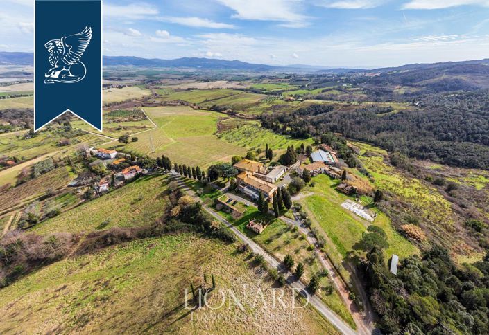 Image No.12-140 Bed Farmhouse for sale